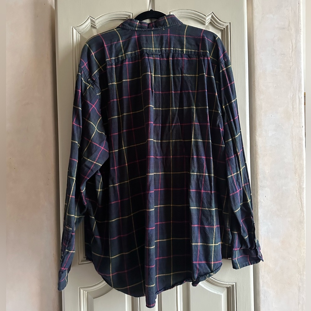 Ralph Lauren Men's Plaid Flannel Shirt - Picture 4 of 7